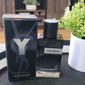 Y By Yves Saint Laurent Eau de Parfum